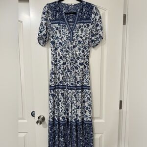GAP Blue and White Floral Long Sleeve Dress